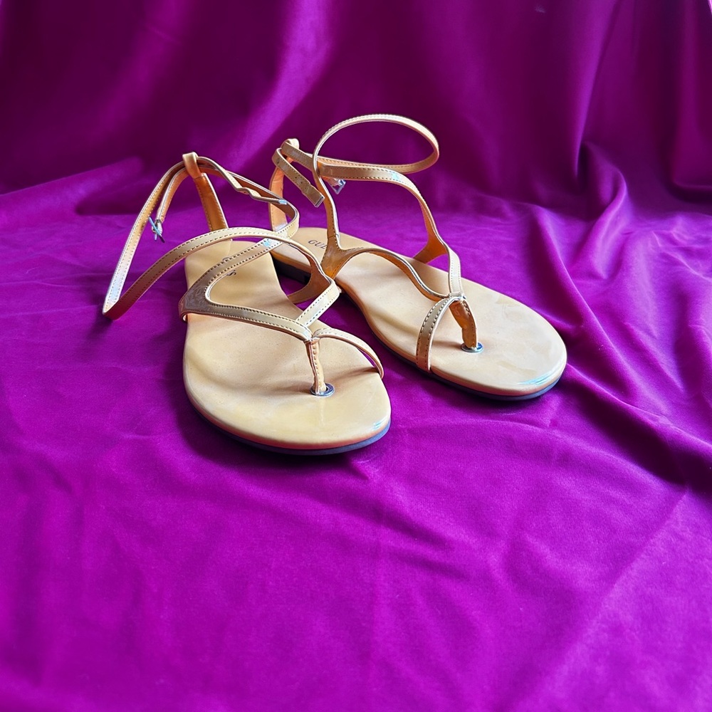 Guess sandals